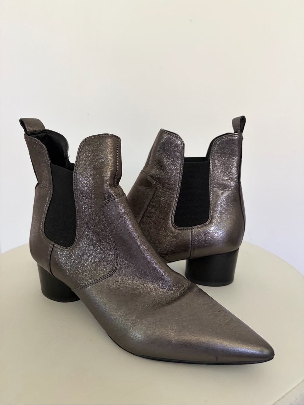 Kendall & Kylie Metallic Gray Pointed Tow bootie- Women